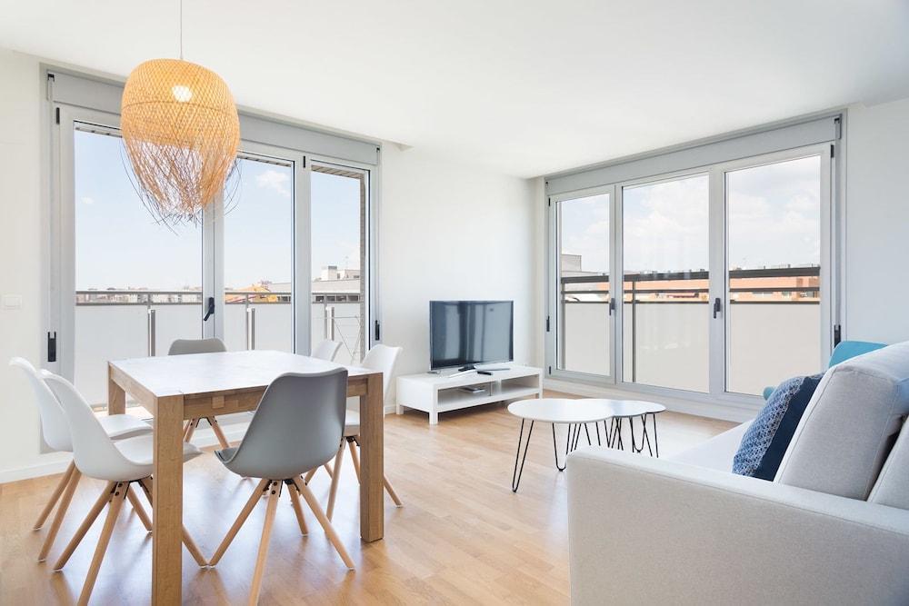 Olala Port Forum Apartments San Adrián de Besós Zewnętrze zdjęcie