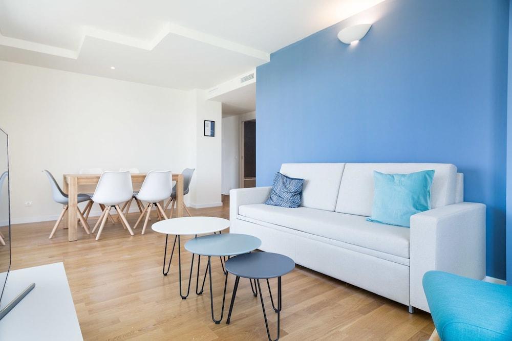 Olala Port Forum Apartments San Adrián de Besós Zewnętrze zdjęcie