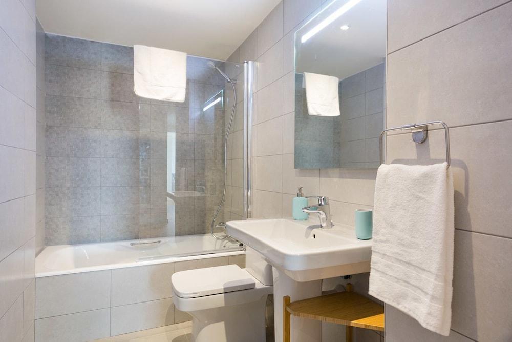 Olala Port Forum Apartments San Adrián de Besós Zewnętrze zdjęcie